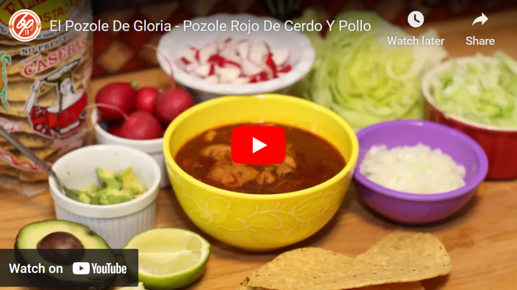 Pozole Rojo De Pollo Y Cerdo